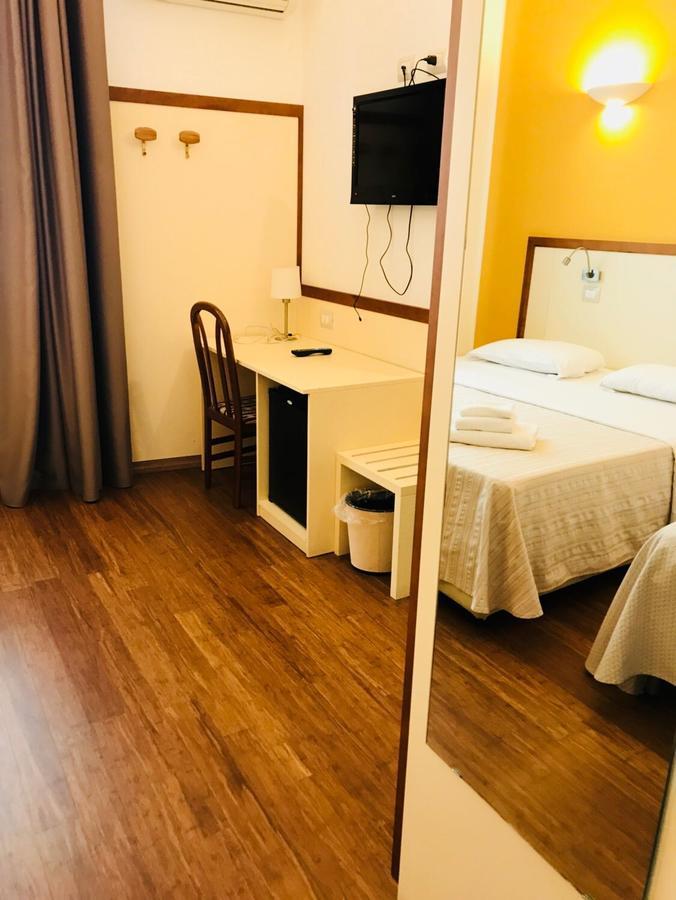 Hotel Dedoni Cagliari Zewnętrze zdjęcie